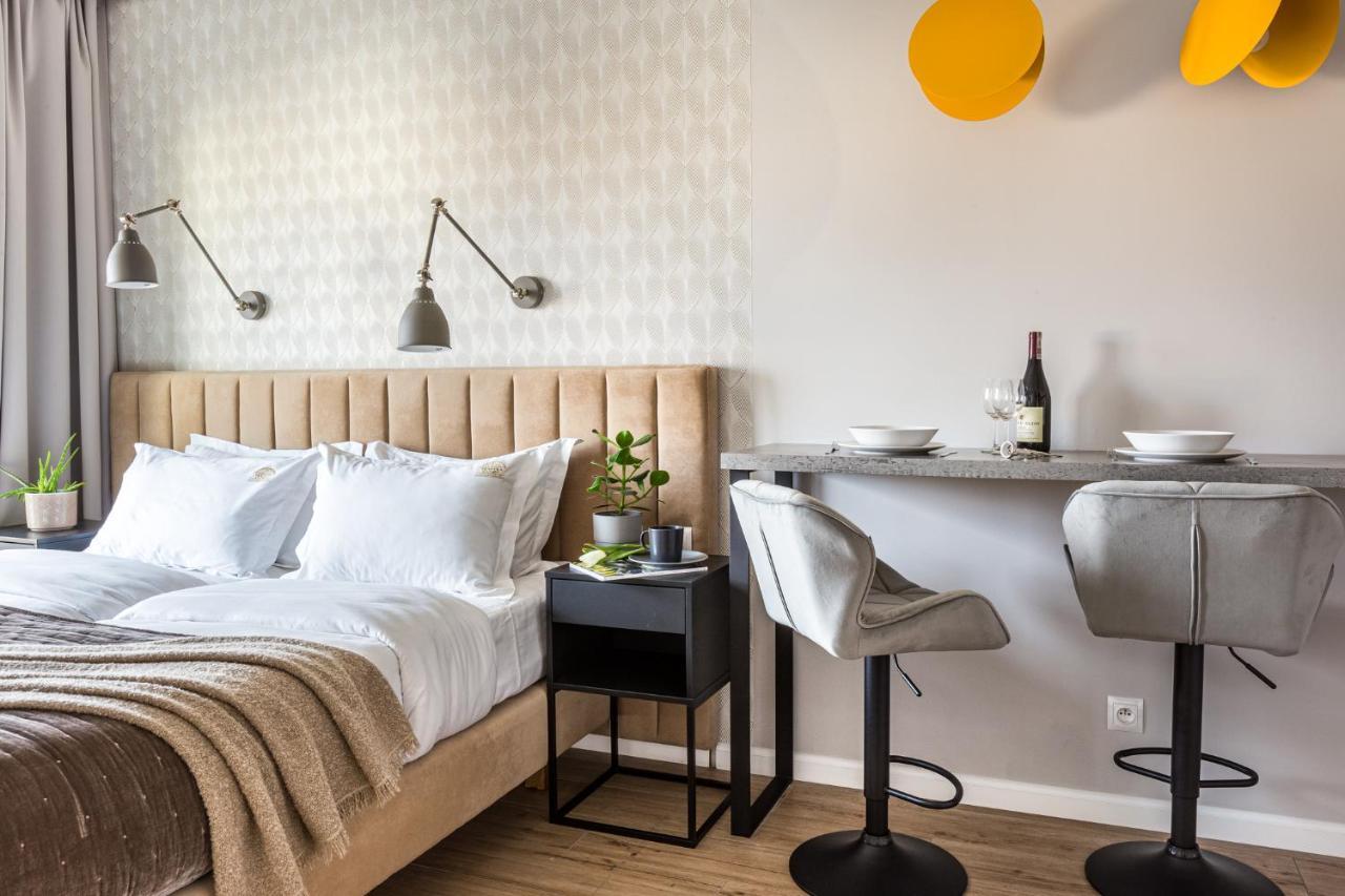كراكوفيا Fragola Apartments Rajska 3 - Modern Studios, Park المظهر الخارجي الصورة