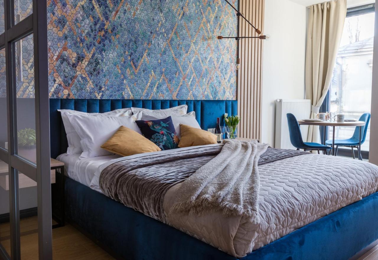 كراكوفيا Fragola Apartments Rajska 3 - Modern Studios, Park المظهر الخارجي الصورة